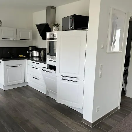 Hilde 100m Entfernung Zum See/strand Lobnitz (Saxony)